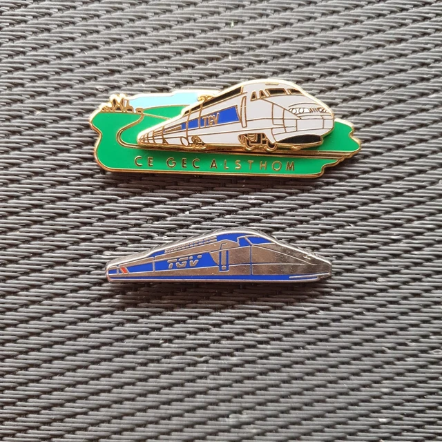 Pin's Arthus Bertrand Et Decat Tgv Sncf Lot