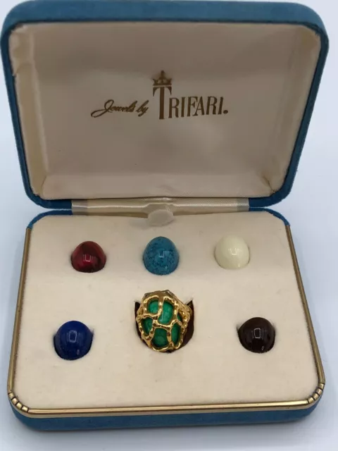 Vintage Collectors Jewels Signed Crown Trifari Cage Ring Interchangeable Stones