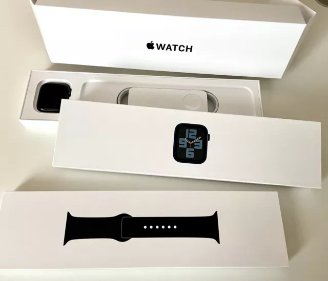Apple Watch SE (2020), 40mm Spacegrau, GPS+Cellular, Sportarmband, Neuwertig