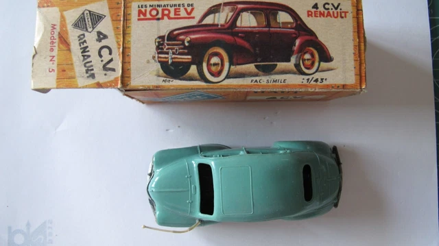 Renault 4 CV Diecast Model Car | 1:43 Beige Classic