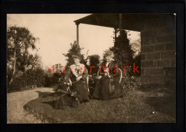 AUSTRALIA Tas. CLAREMONT CHIGWELL POSH LADIES ON LAWN REAL PHOTO PC 1918 - AU669