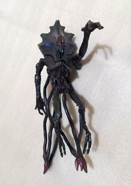 "Alien" Figurine 28cms tall.