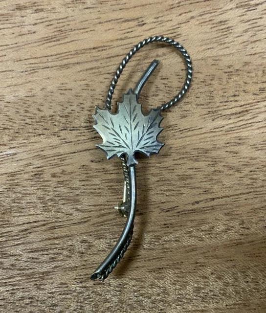 Broche Vintage Argentée Motifs Asiatiques - Occasion, En Métal, Fabrication Française