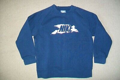 Nike-boys navy cotton blend sweatshirt. M (5/6 y) (110-116 cm).Used