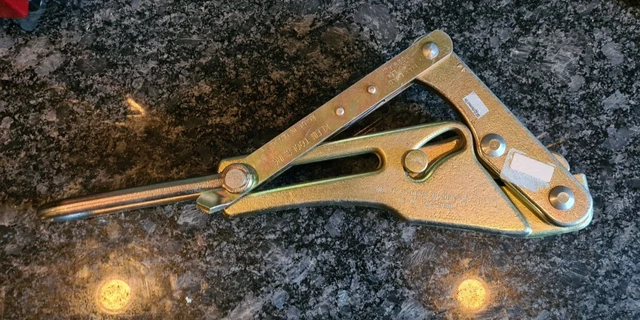 Klein Tools 1656-50 Chicago Grip Cable Wire Puller Bare Wire .7" to .8" 2