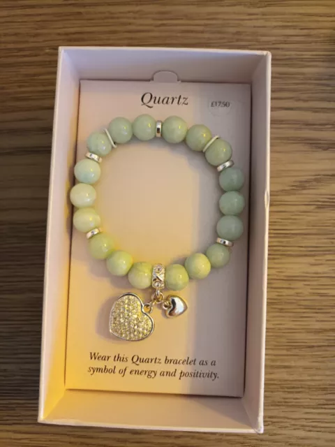 M&S  Stretch Green Quartz Bracelet  With Silver Tone Charms BNIB Box Not Perfect