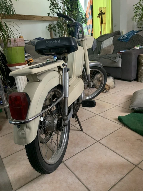 mobylette peugeot 103