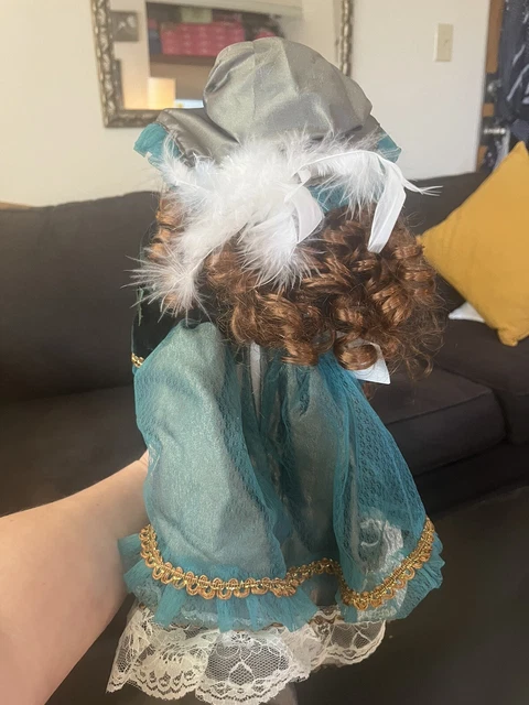 heritage signature collection porcelain doll 3