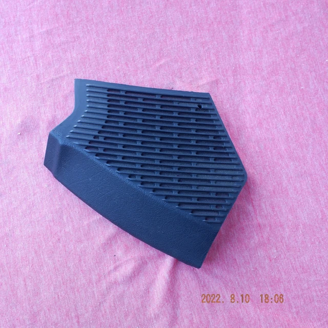 Mercedes W123 300D 280E 300TD Dash Board Right Side Speaker Cover OEM
