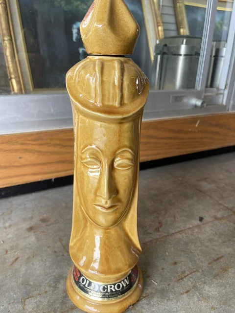 Old Crow Chessman Decanter Light Queen Without Box