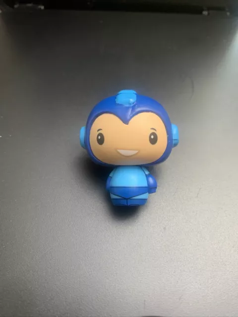 Mega Man Pint Size Heroes Mystery Mini-Figure Mega Man FAST SHIPPING