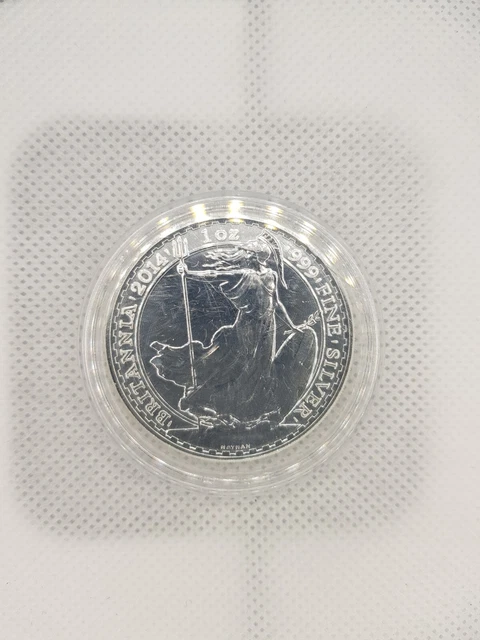 2014 Britannia 1oz 999 £2 Pounds Silver Coin