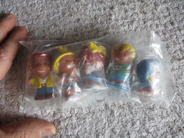 Lot Sachets 5 Personnages & Chien Vulli