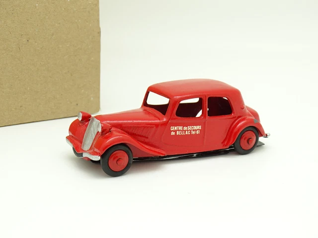 Dinky Toys 24N - Traction Citroën 11BL - 2nde Version, 2ème Variante - Occasion