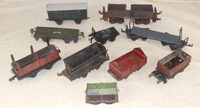 Lot De 8 Wagons Citernes JEP Rouge – Échelle O – Occasion
