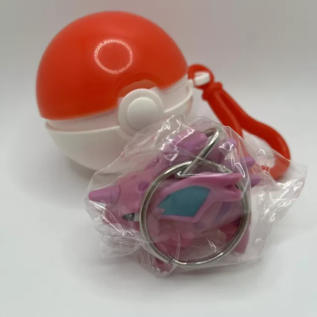 Vintage 1999 NIDORAN Burger King Pokémon Figure Keychain w/ Pokeball NEW