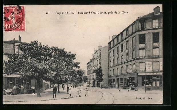 CPA Ivry-sur-Seine, Boulevard Sadi-Carnot, near the 1907 station