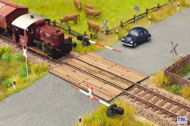 N14305 Noch HO/OO Scale Laser Cut Minis - Wooden Plank Crossing