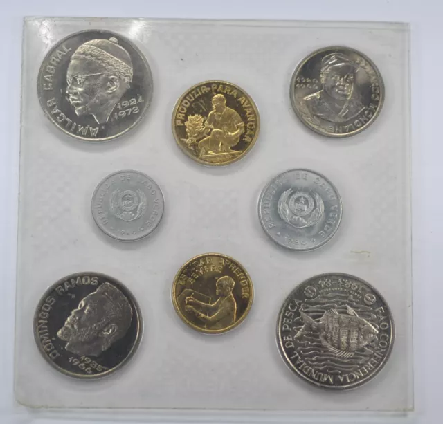 Cape Verde set  8 coins  1980  on original plastic with 50 escudos FAO 1974  UNC
