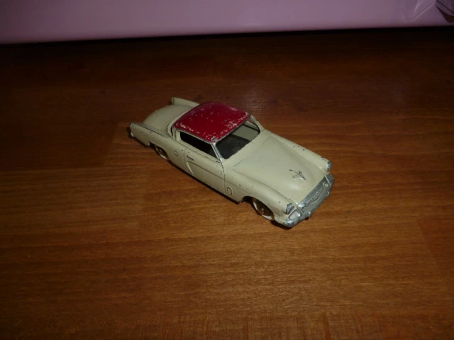 DINKY TOYS voiture 1/43 Studebaker State Commander England ( Réf 877 ) EUR 40,50 - FR