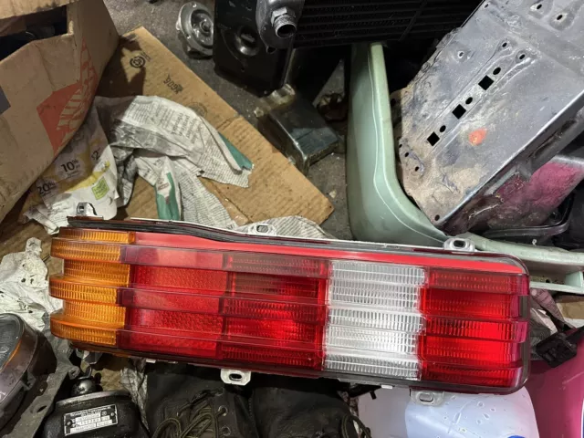 1977-1985 Mercedes-Benz W123 Driver Left Taillight 230E 240D 300D 1238201164L