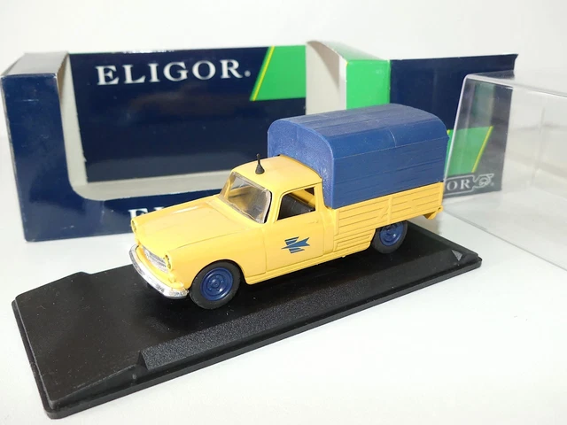 Voiture Majorette pick up baché dodge Safari jaune et kaki échelle 1/80