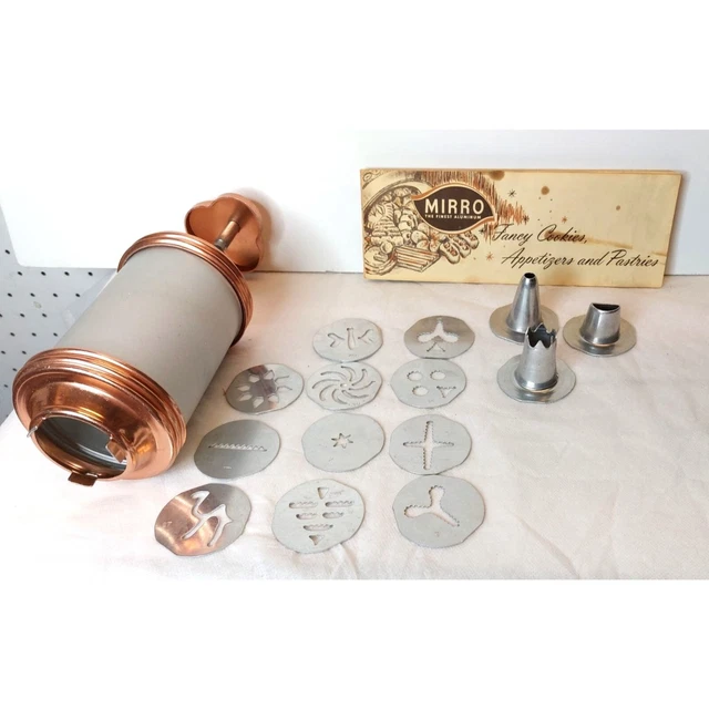 Prensa de cocina-pastelería de aluminio vintage Mirro 358-AM con instrucciones y recetas