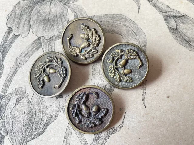 4 boutons anciens en métal Feuille de Chêne et gland doré Couture  French button