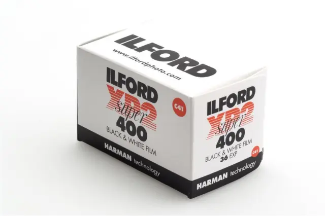 ILFORD XP2 Super 400 Iso 135/36 B/W Film (1709396894)