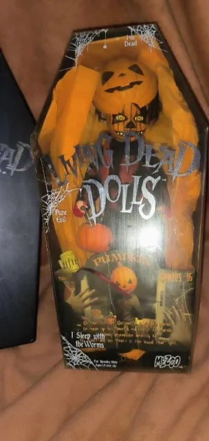 Mezco Living Dead Dolls Pumkin