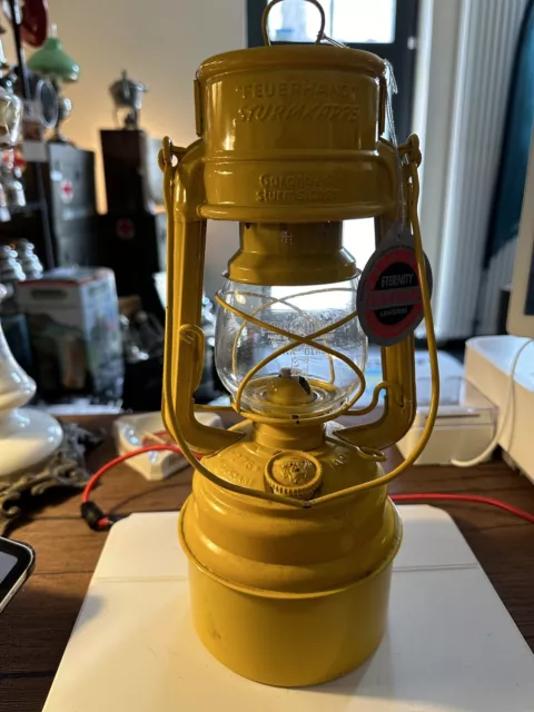 Petroleum Lampe  Feuerhand  Sturmkappe  276  Sturm Laterne sehr guter Zustand