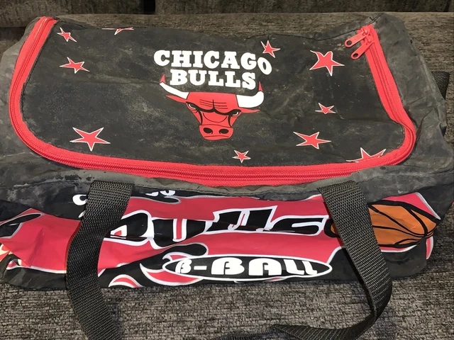 Vtg Chicago Bulls B-Ball Duffel Bag