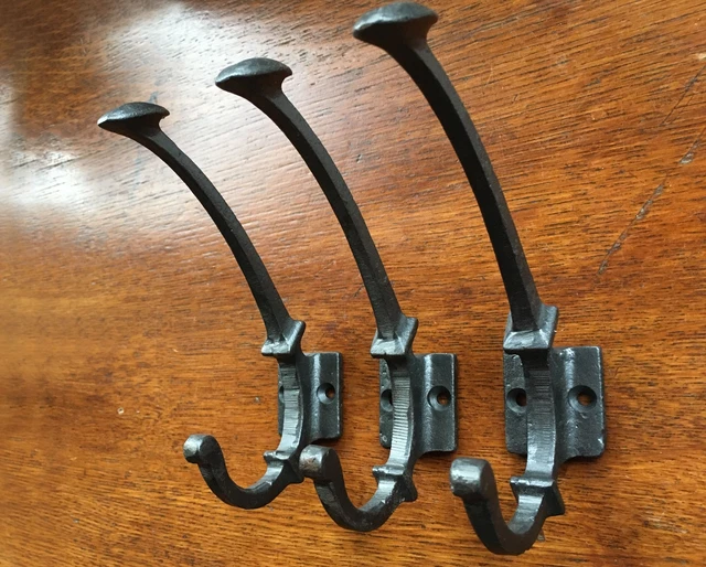 Three Arts & Crafts simple cast iron coathook wall door hanger coat hook AL52