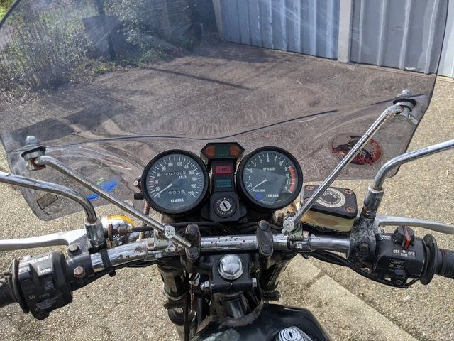 Moto Yamaha XS 500 de 1976 – A restaurer – Avec équipements pr roulage hivernal 3