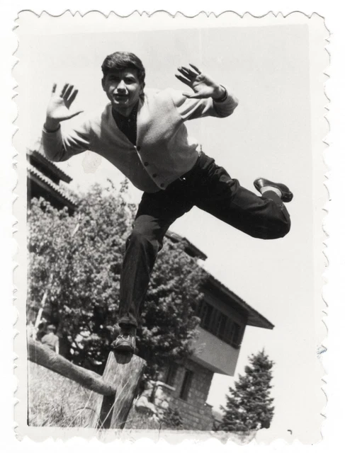 WEIRD FUNNY Vintage gay int photo handsome guy young man unusual angle +4006