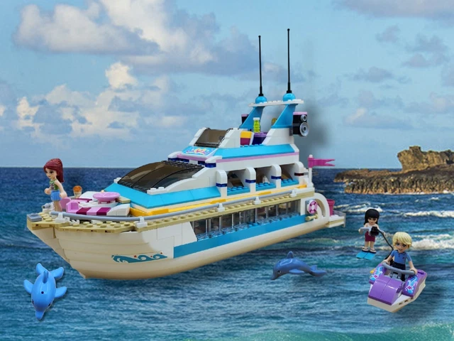 Retired 2013 Lego Friends #41015 Dolphin Cruiser Cruise Boat Playset Complete