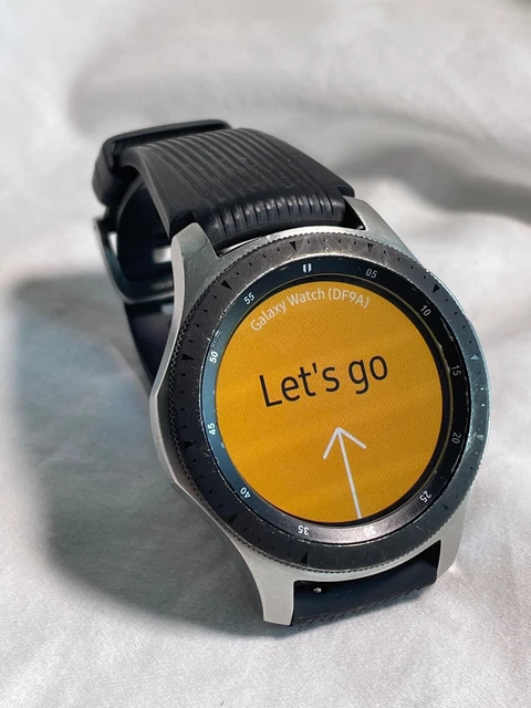Samsung Galaxy Watch SM-R800 46mm  Silver Case Classic Onyx Black  GOOD