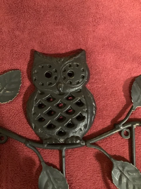 Cast Iron Owl On Branch Wall Hanging w/Hooks