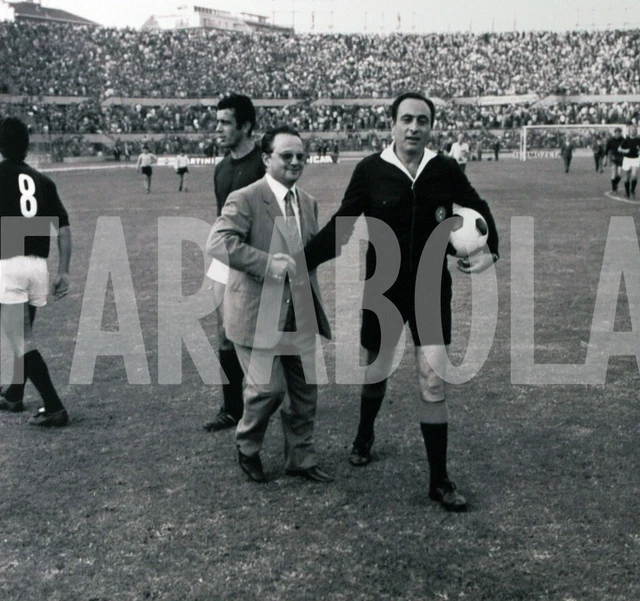 Photo Vintage Football Bologna Vs Juventus 1965, Helmut Haller, 21x27 Cm, Original Agence Farabola
