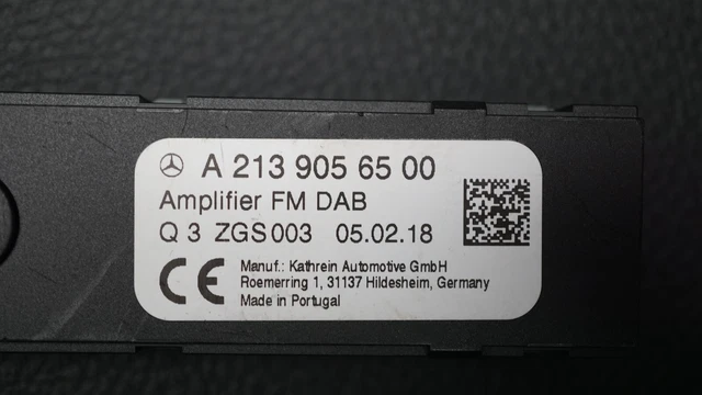 GENUINE MERCEDES BENZ W213 W238 C257 W222 Antenna Amplifier Fm Dab ...