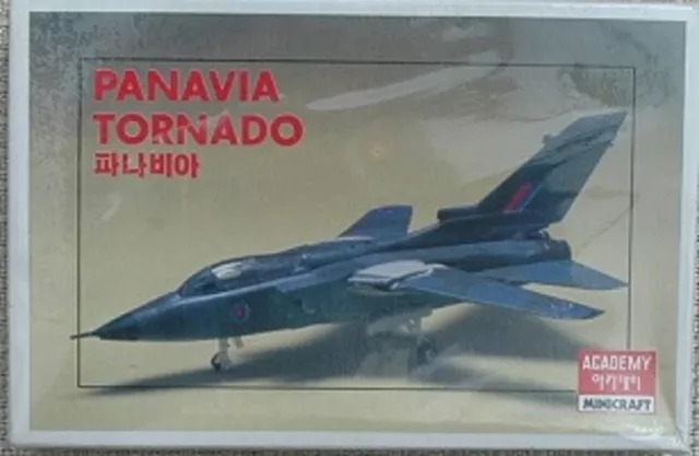 Maquette Academy Panavia Tornado