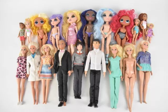 Bundle of Assorted Retro & Modern Childrens Toy Dolls- Barbie, LOL, Harry Potter