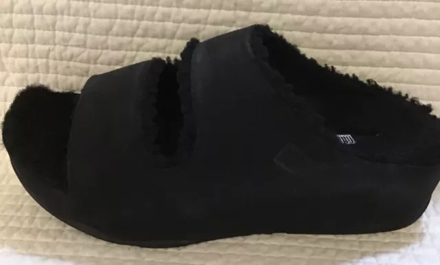 FITFLOP NIB SHUV TWO BAR STRAPS SUEDE SHEARLING LINED SLIDES ALL BLACK Size 9