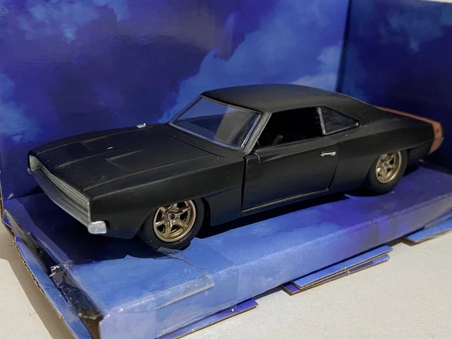 DODGE CHARGER R/T DE FAST & FURIOUS N°23 Compartiment moteur II 1/8 EUR DODGE CHARGER R/T DE FAST & FURIOUS N°23 Compartiment moteur II 1/8 EUR