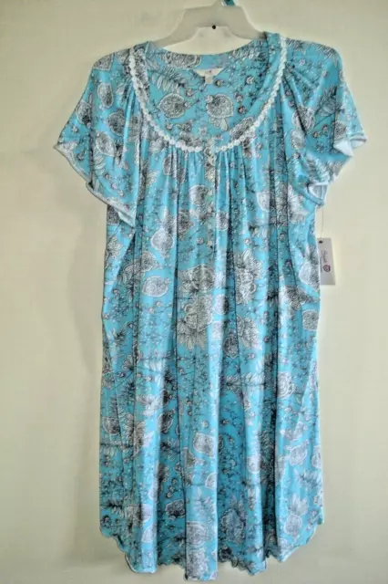 Ladies Plus Nightgown Size 3X Blue Floral Secret Treasures