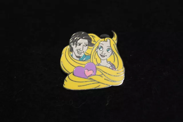 Disney Pin Trading - 2013 Disney Couples Mystery Pack - Rapunzel and Flynn Rider