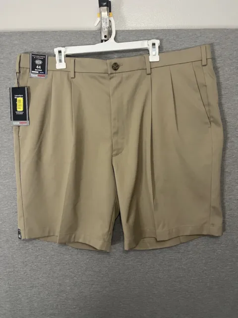 Roundtree & Yorke Big Man Mens Travel Smart Pleated Khaki Shorts Size 44 NWT