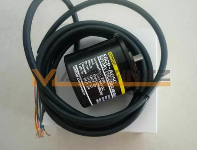 One New E6CP-AG5C OMRON Absolute Rotary Encoder 256P/R E6CPAG5C