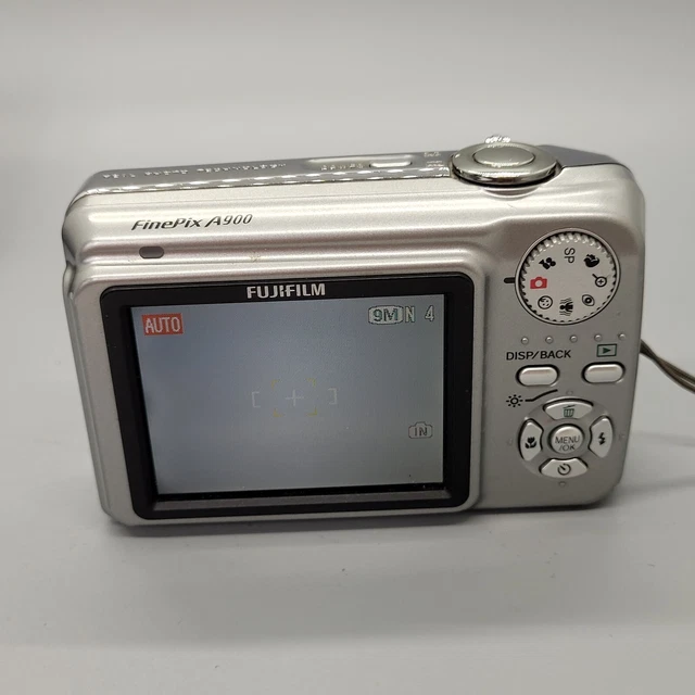 Fujifilm FinePix A900 9,0 megapixel fotocamera digitale compatta argento testato 8