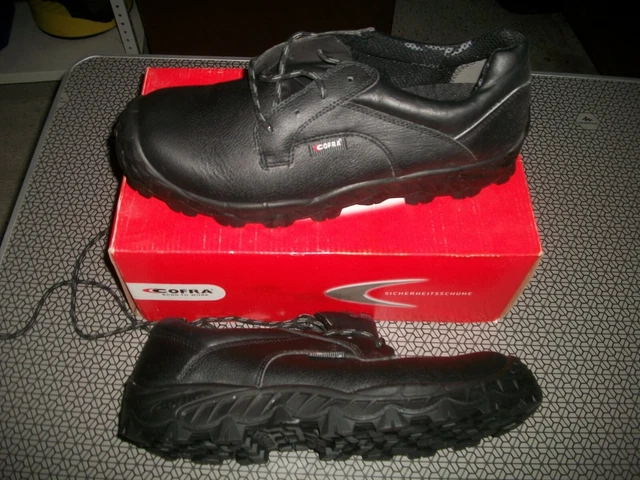 PAIRE DE CHAUSSURE de s curit homme neuve pointure 48 EUR 40